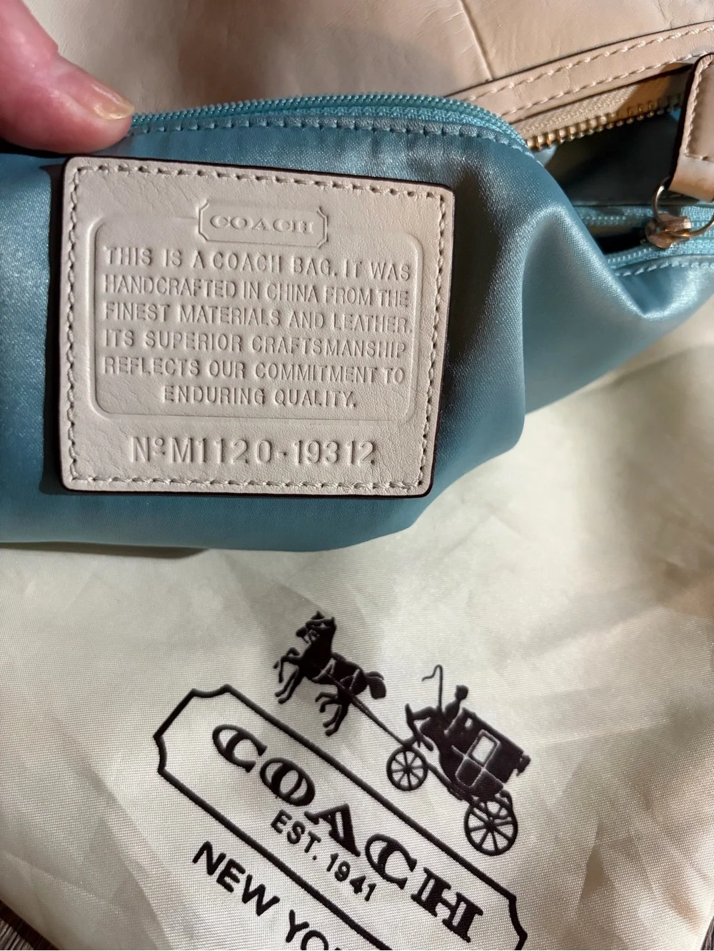 Coach this handbag